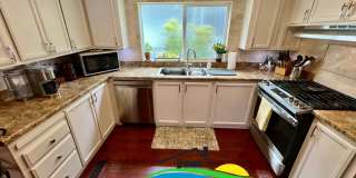 Lovely 2 bed 2 bath available for July and August 2026! Gallery 17