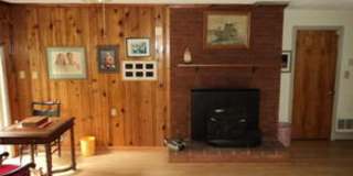 Roomy 3 Bedroom Viewmont Court Home! 2 Car Garage and a Pool! Gallery 6