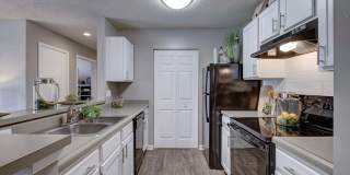 Woodlake Reserve Gallery 1