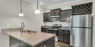 Woodhaven Apartments Gallery 14