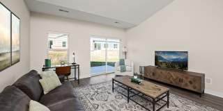 Savannah at Ankeny Gallery 5