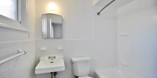 Silverstone Apartments Gallery 12