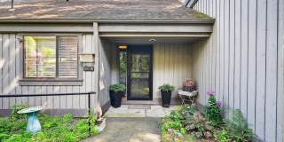 401 Heritage Village Gallery 1