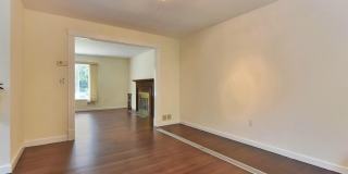 4 Marconi Street Gallery 24
