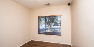 44629 W Santa Fe Avenue Gallery 24