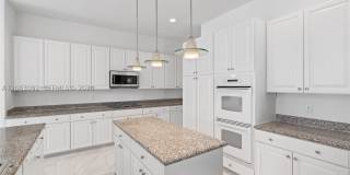 18794 SW 17th Ct Gallery 28