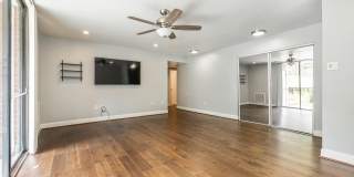 702 QUINCE ORCHARD Boulevard Gallery 6