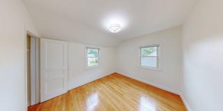 Close in Silver Spring UPDATED 3 bed + 2 BA Gallery 13
