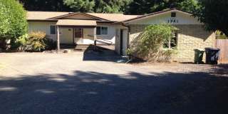 4 bedroom, 2 bath manufactured home on .75 acre near Ocean -PRICE LOWERED!! Gallery 1