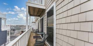 32 Webster Avenue Gallery 4