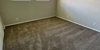 Updated One Bedroom Bungalow - Washer/Dryer Included! Gallery 8
