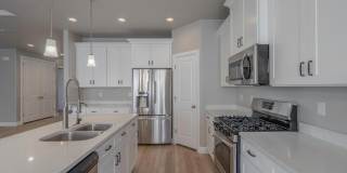 Gorgeous 4 Bedroom Home with Spacious Floorplan. Pet Friendly! Gorgeous 4 Bedroom Home with Spacious Floorplan. Pet Friendly! Gallery 1
