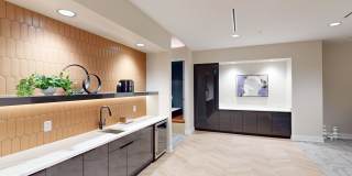 4th & Park Apartments Gallery 23