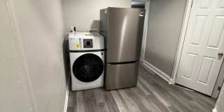 28 N. 50th Street Gallery 12