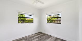 1060 SW 5th Terrace Gallery 15