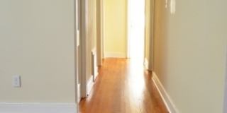 3 BR/ 1 BA Lakeside Three bedroom with large fenced yard and detached garage/workshop Gallery 12