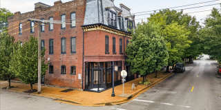 Live in the heart of Cherokee Street! Gallery 1