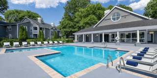 Delta Crossing Gallery 9