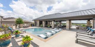 Hawthorne at Blanco Riverwalk Gallery 3