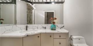 5206 Topeka Drive Gallery 3