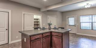 The Flats on Forty-One Gallery 15