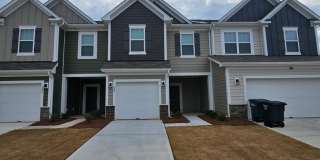Townhome in great Concord community Gallery 1