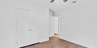 4/2 in Stratford Glen Subdivision Gallery 32