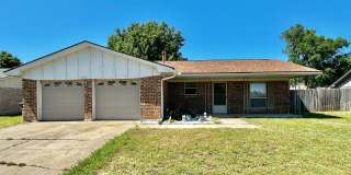 2 Car Garage Gallery 1