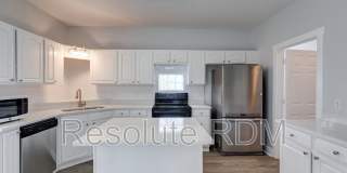 743 Cottage Avenue Gallery 15