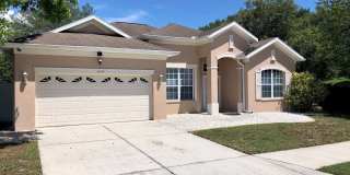 Venice Stunning 2-Bed, 2-Bath Home plus Den Gallery 1