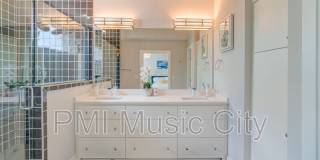 936 Southside Place Gallery 26