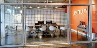 Janus Janus Gallery 24