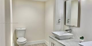 8897 Fontainebleau Blvd Gallery 10