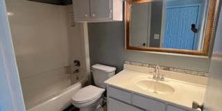 Spacious 3-Bedroom Condo with Lake Access in Point Arcadia – Updated Interiors & Prime Columbia Location | $1,650/mo Gallery 17