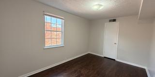 424 E Scott Ave Gallery 13