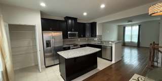 41717 MCMONAGLE SQ Gallery 3