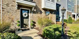 Available 07-08-26! Townhouse w/Garage - Pet Friendly - All Appliances Convey! Gallery 8