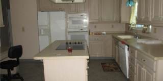8228 SAN JACINTO Avenue Gallery 3
