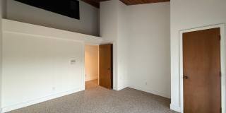 Quaint and Cozy 2-Bed 2- Bath 2nd Floor Condo – The Perfect Blend of Comfort and Style! Gallery 17