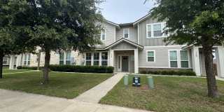 724 Westfield Boulevard Gallery 1