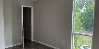 4 Bedroom, 2 Bathroom Home Gallery 16