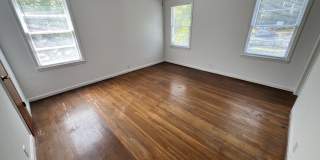 2637 Evergreen Avenue Gallery 17