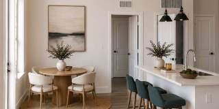 The James Gallery 19