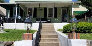 927 Mount Pleasant Avenue Gallery 1