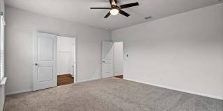 20221 Heinrich Lane Gallery 19
