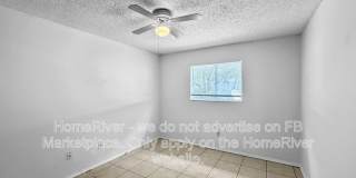 459 E Rosewood Ln Gallery 12