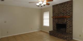 Cozy! Three Bedroom Home in White House ISD! Gallery 6