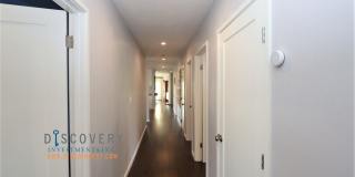 Centrally Located Mid-Century Contemporary Home Centrally Located Mid-Century Contemporary Home Gallery 16