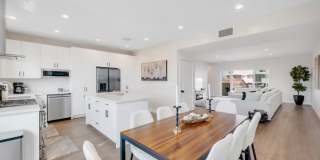 940 Warwick Avenue Gallery 8