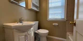 Great 2+ Bedroom Single Family Home off West 7th in St Paul Gallery 14